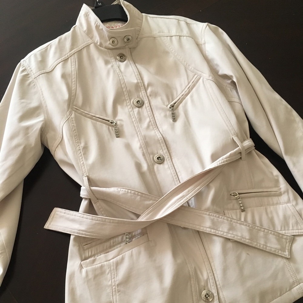 Grazia Button Jacket, Size Large/Medium